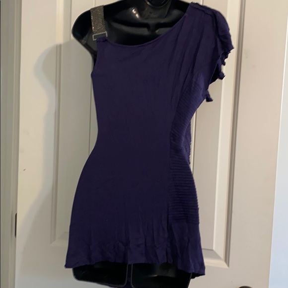 Guess purple top - Picture 4 of 5